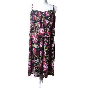 NWOT Torrid Women's Multicolor Floral Party Spaghetti Strap Dress Size 4